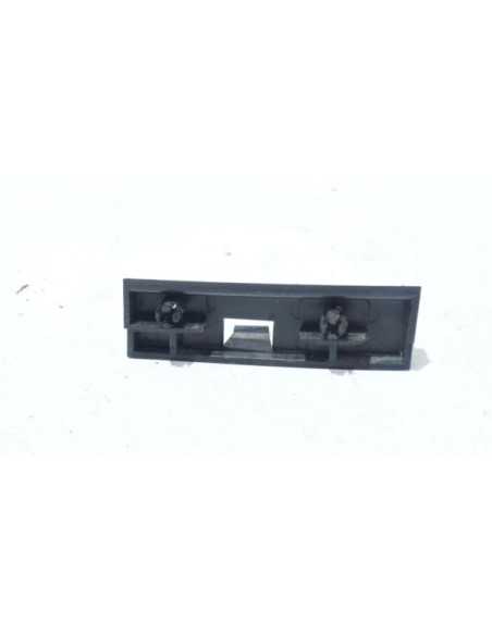 Część progu lewego BMW E88 7177795