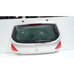 Klapa bagażnika Peugeot 3008 lakier EZRC