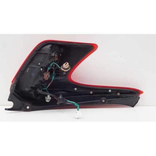 Lampa tylna prawa Nissan JUKE I 10-14