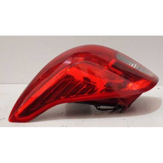 Lampa lewy tył Opel MOKKA A 95089714