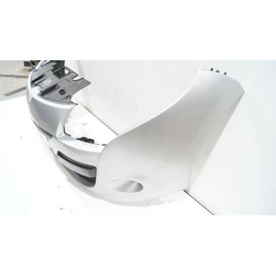 Zderzak przedni kompletny Renault MEGANE 3 D69