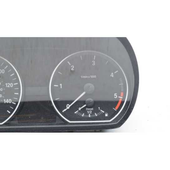Licznik zegary BMW E82 E88 9242333-01 UK
