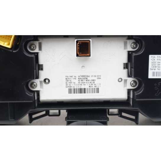 Licznik zegary Peugeot 3008 I 9676616980 UK