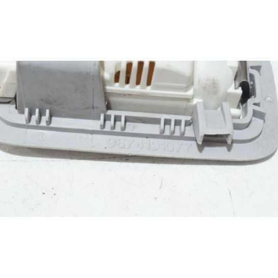 Lampka podsufitki Peugeot 3008 I 9674191077
