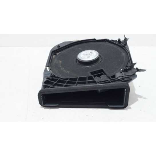 Głośnik subwoofer podłogi BMW F20 F22 9210147-06