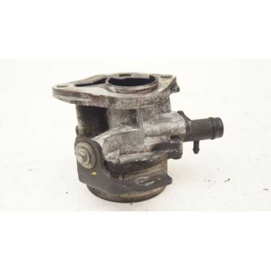 Pompa VACUM 8201005306-B Renault