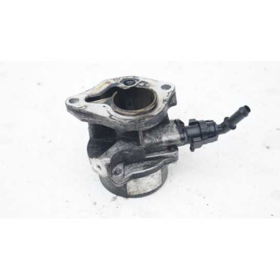 Pompa VACUM 8201005306 Renault 1.5 DCI