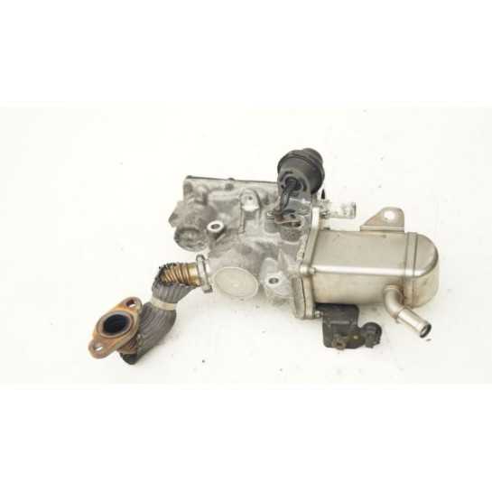 Zawór EGR chłodniczka spalin Renault 1.9 DCI