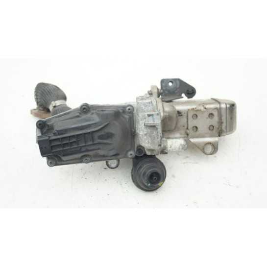 Zawór EGR chłodniczka spalin Renault 1.9 DCI