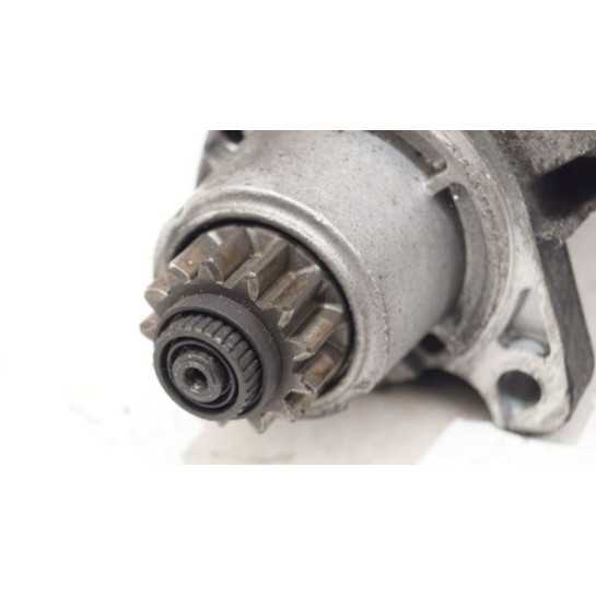 Rozrusznik NISSAN OE 23300CA000 M001T68681
