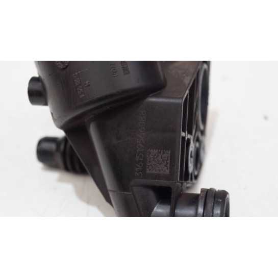 Obudowa termostatu BMW OE 857562503