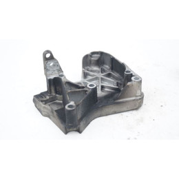 Wspornik łapa silnika Renault Nissan 1.5 DCI 2