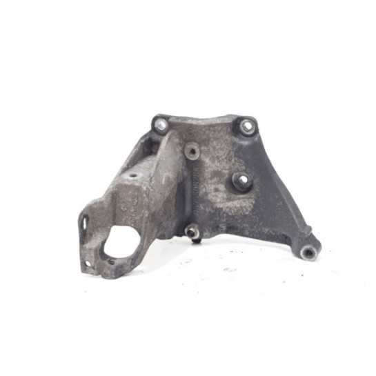 Łapa wspornik alternatora Peugeot Citroen 1.6 HDI