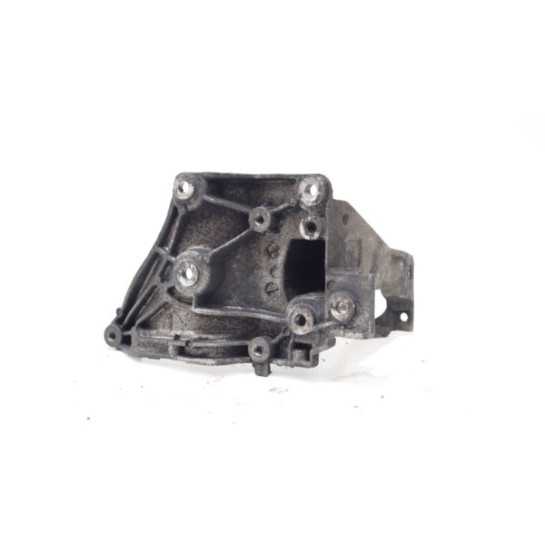 Łapa wspornik alternatora Peugeot Citroen 1.6 HDI