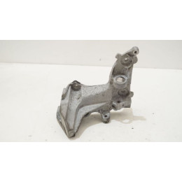 Łapa wspornik alternatora Peugeot 308 1.6 HDI