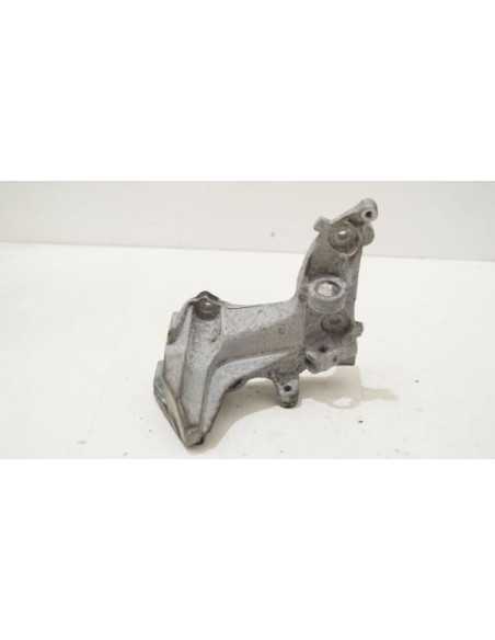 Łapa wspornik alternatora Peugeot 308 1.6 HDI
