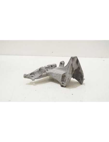 Łapa wspornik alternatora Peugeot 308 1.6 HDI
