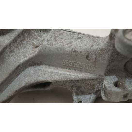 Łapa wspornik alternatora Peugeot 308 1.6 HDI