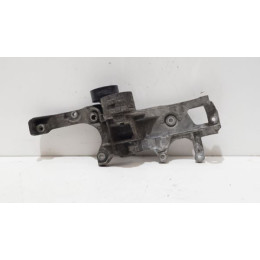 Łapa wspornik alternatora Citroen Peugeot 2.0 HDI