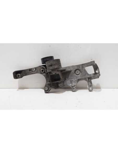 Łapa wspornik alternatora Citroen Peugeot 2.0 HDI