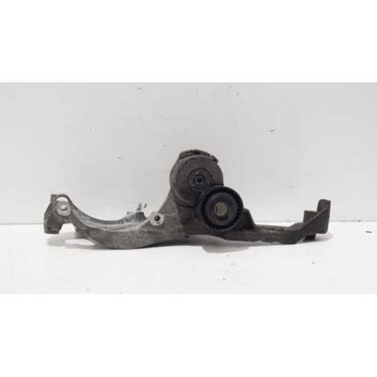 Łapa wspornik alternatora Citroen Peugeot 2.0 HDI