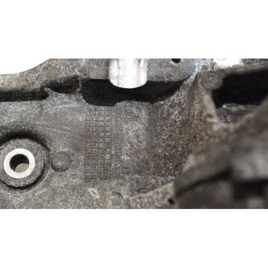 Łapa wspornik alternatora Citroen Peugeot 2.0 HDI
