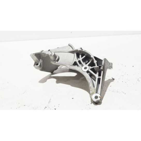 Łapa wspornik filtra paliwa Citroen Peugeot 1.6