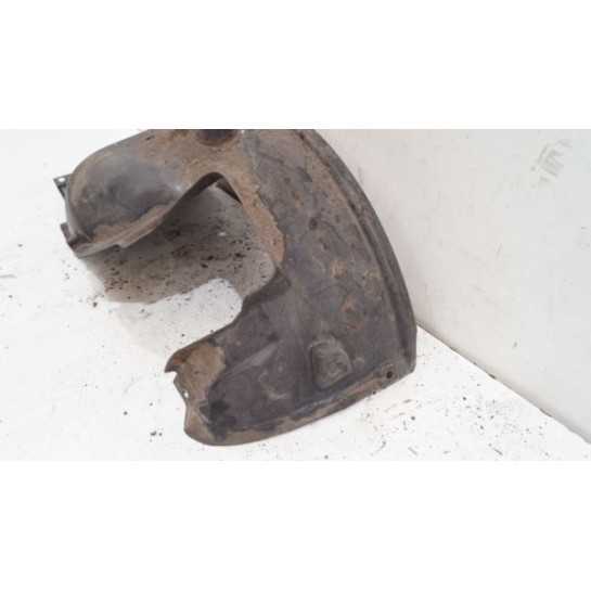 Nadkole lewy przód tylna część BMW E82 51717207649