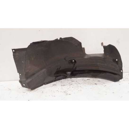 Nadkole lewy przód tylna część BMW E82 51717207649