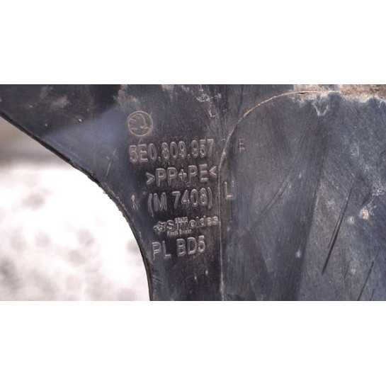 Nadkole przednie lewe Skoda OCTAWIA 3 III