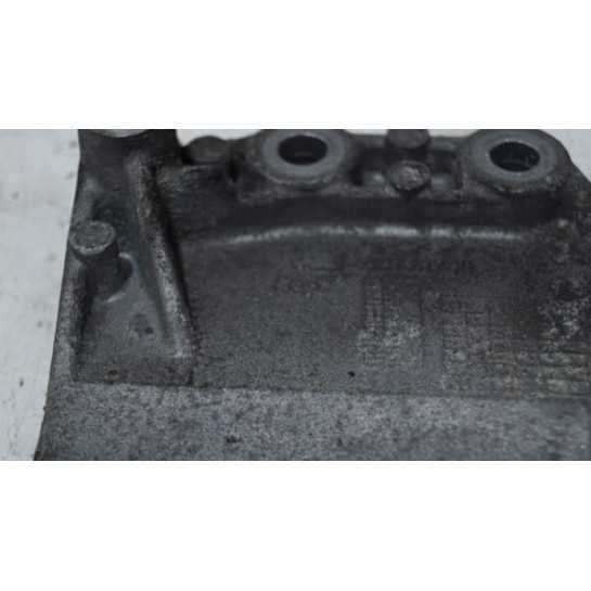 Łapa Uchwyt sprężarki Opel Fiat 1.3 CDTI 55194730