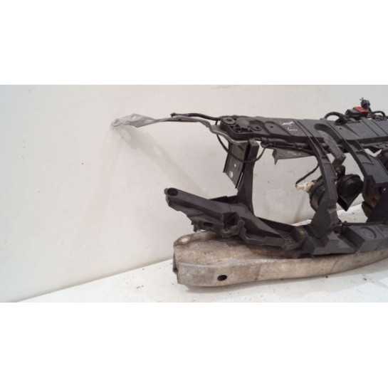 Pas przedni belka pod zderzak Renault LAGUNA III