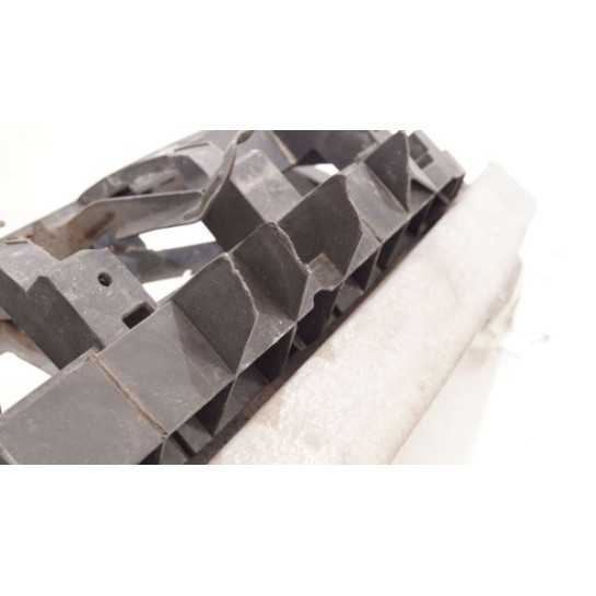 Pas przedni belka pod zderzak Renault LAGUNA III