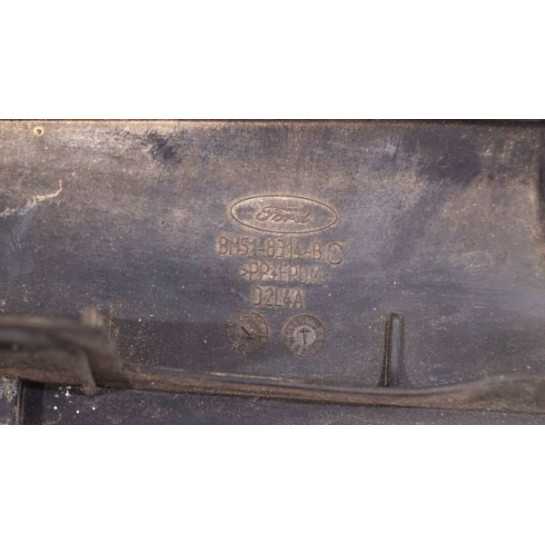 Wlot kierownica powietrza Ford FOCUS MK3 BM51-8314