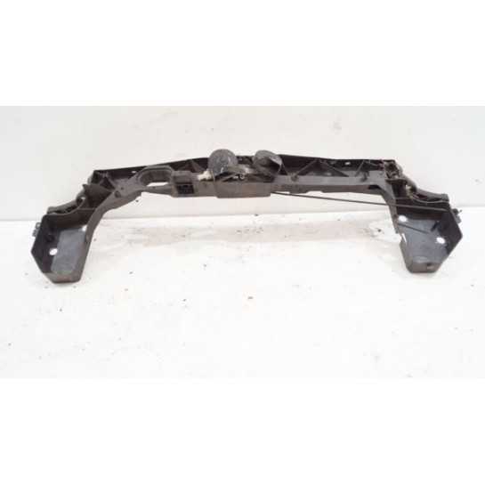 Pas przedni wzmocnienie Renault CLIO III