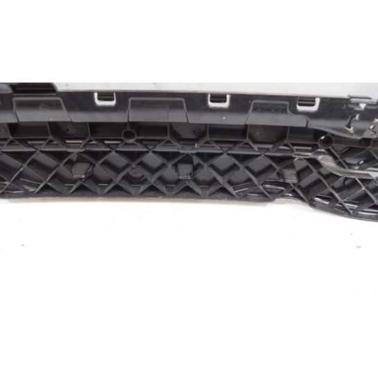 Ślizg wspornik zderzaka tył BMW F10 F11 8053584