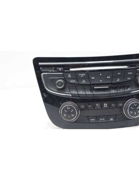 Panel radia klimatyzacji nawiewów Peugeot 508