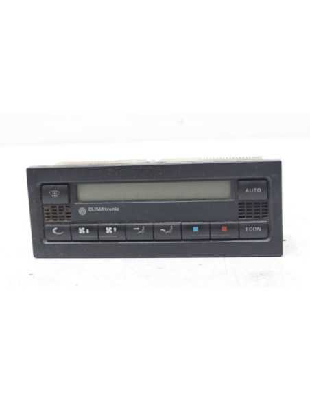 Panel klimatyzacji CLIMATRONIK VW PASSAT B5