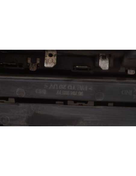 Atrapa GRILL przód Peugeot 2008 9678490677