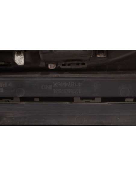Atrapa GRILL przód Peugeot 2008 9678490677