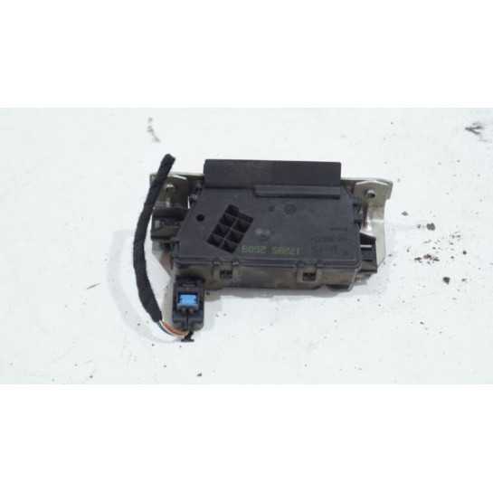 Zamek klapy bagażnika Opel ZAFIRA B 495058724