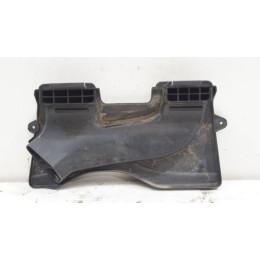 Dolot wlot kanał powietrza BMW E81 E82 E87 N47