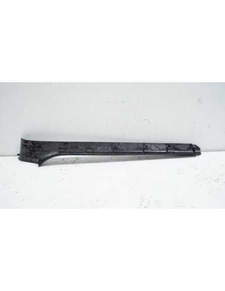 Listwa progu prawa Audi A4 B7 CABRIO 8H0853906