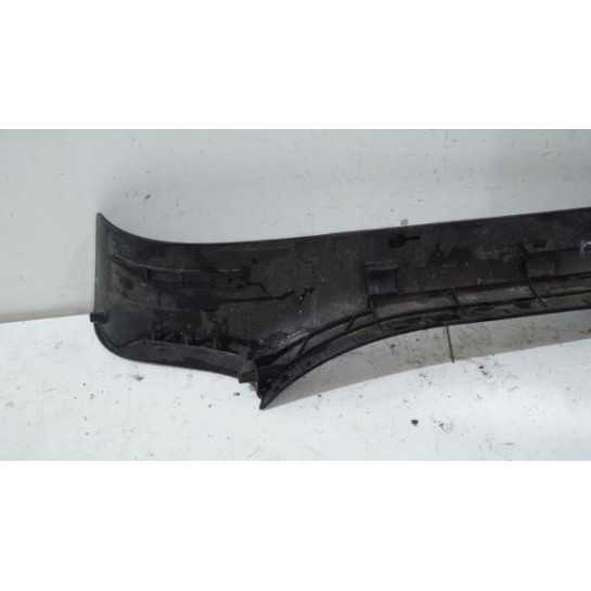 Listwa progu prawa Audi A4 B7 CABRIO 8H0853906