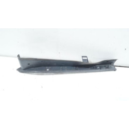 Listwa błotnika lewa BMW F20 F21 7269997 2