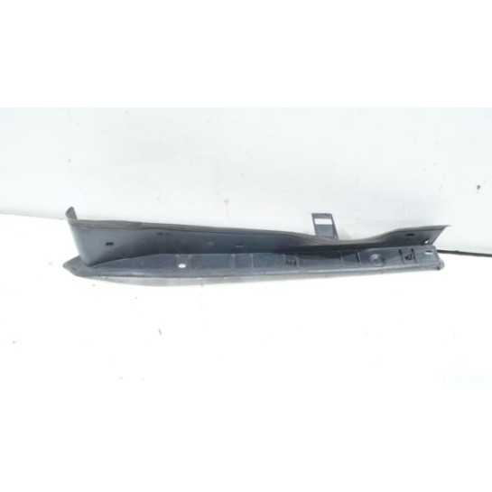 Listwa błotnika lewa BMW F20 F21 7269997