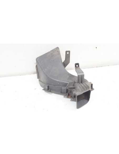 Wlot powietrza hamulca lewy BMW 1 E82 E88 8046327