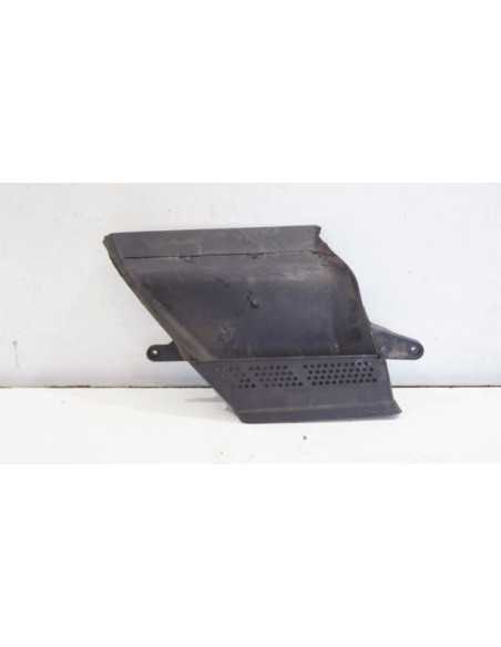Kierownica dolot powietrza Audi A4 B8 8K0129618