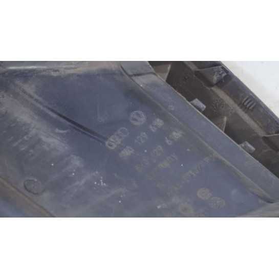 Kierownica dolot powietrza Audi A4 B8 8K0129618