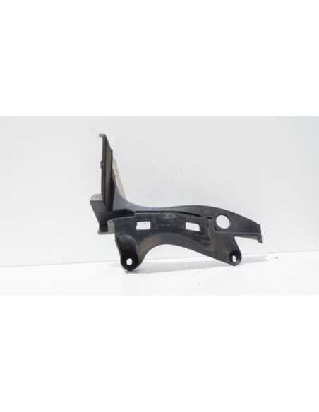 Ślizg zderzaka prawy tył Peugeot 3008 9685552477